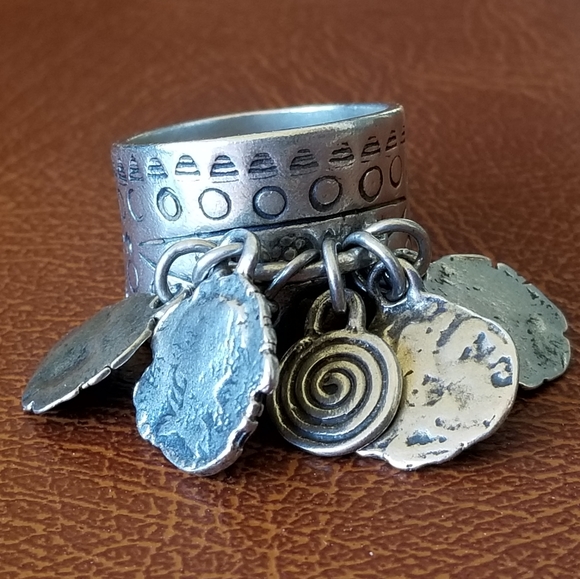 RARE Silpada Sterling Silver Pearl Cha Cha Ring